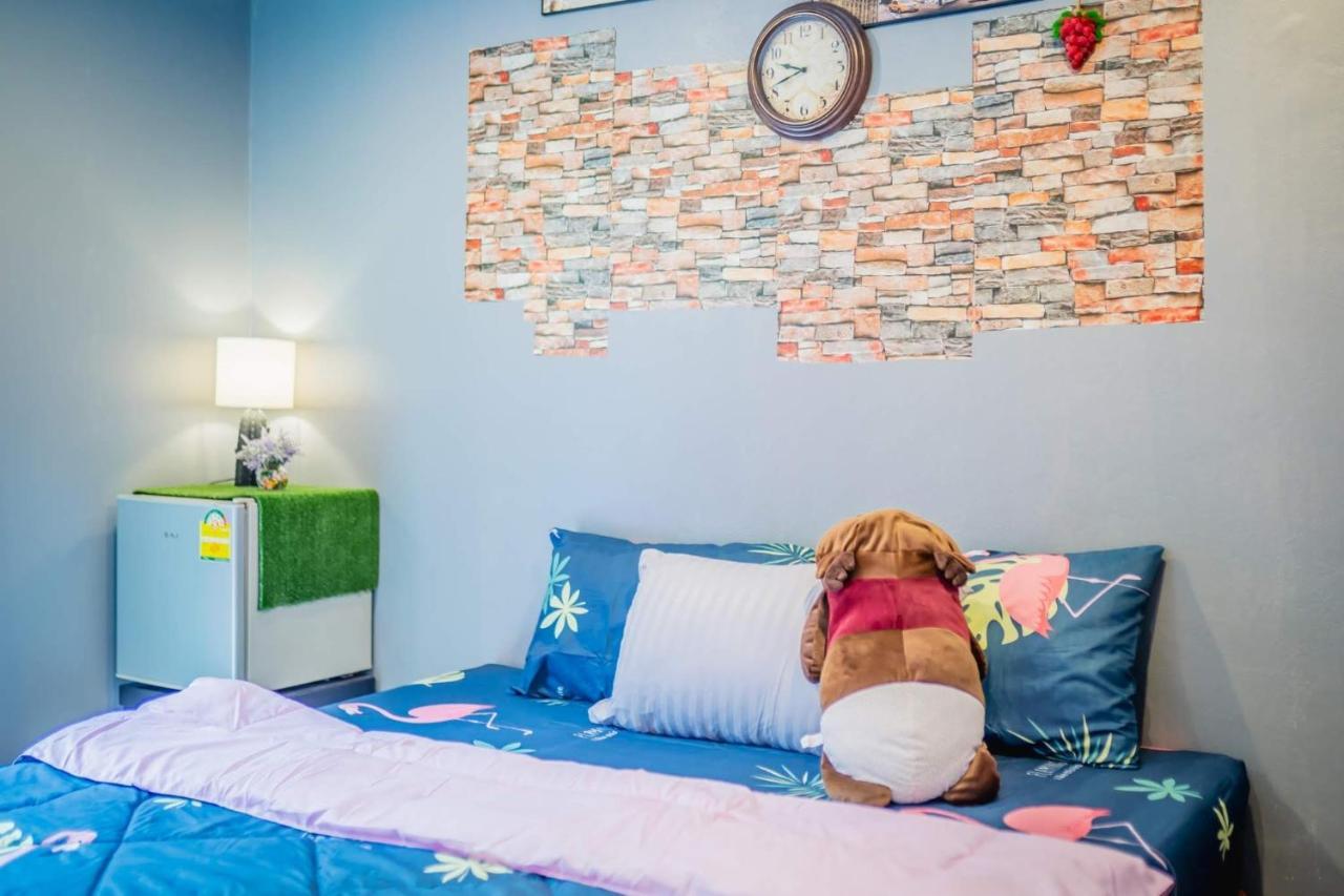 Bed and Breakfast Menulis Coolly House Patong Esterno foto